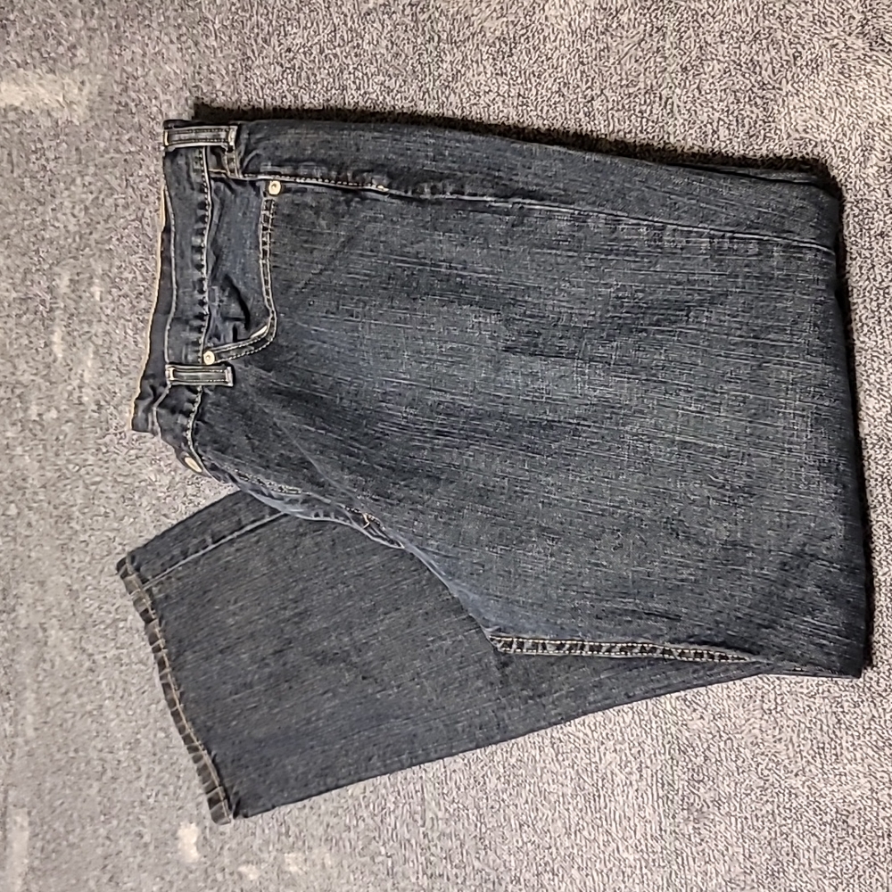 Men's Levi's 514 Jeans Size 40 x 32 EUC